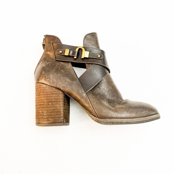 Isola Larkin Chocolate Brown Leather Ankle Bootie Size 7 - Picture 6 of 8